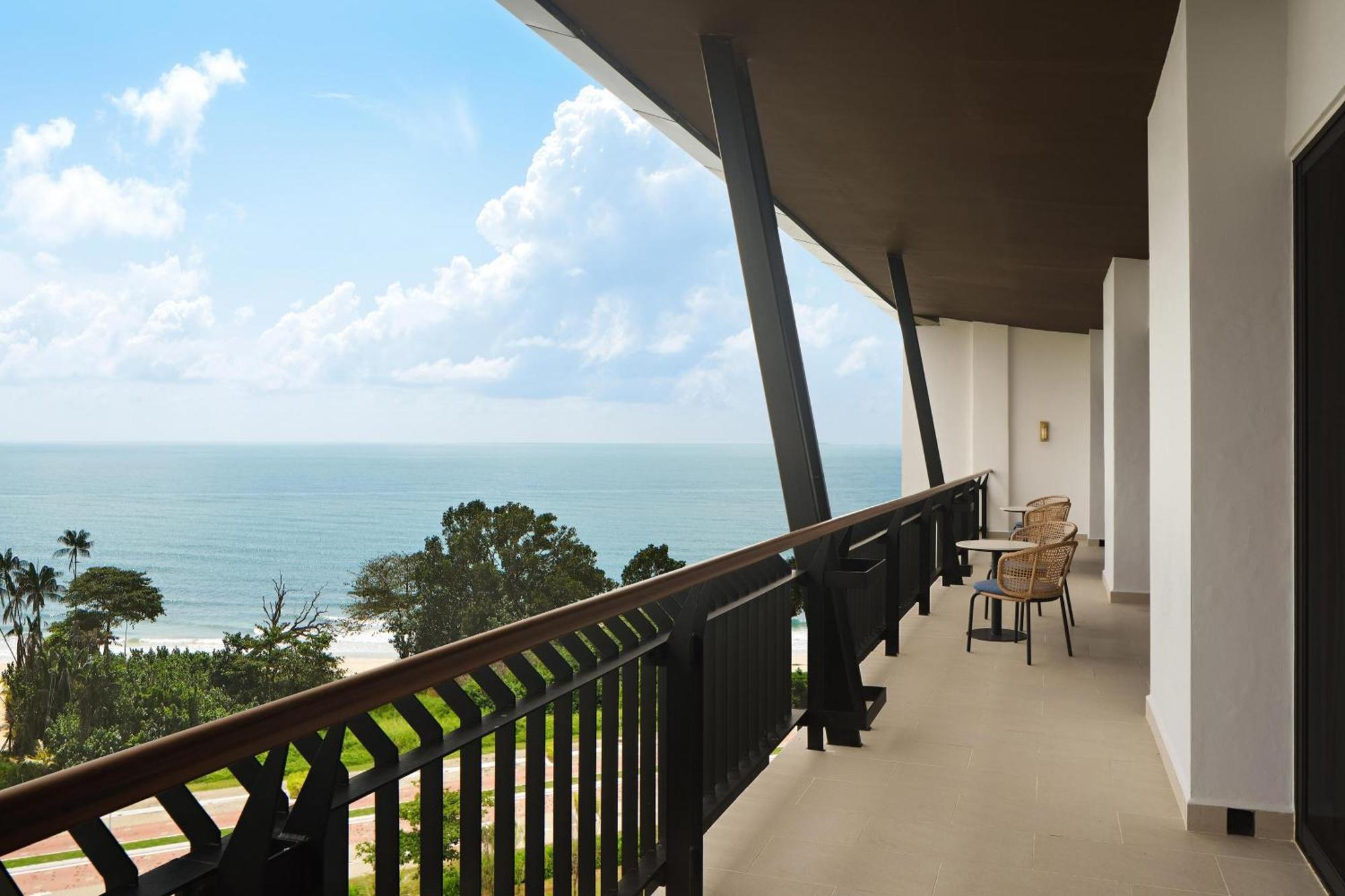 더 웨스틴 데사루 코스트 리조트 외부 사진 A balcony